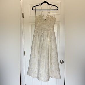Elegant White Strapless Dress